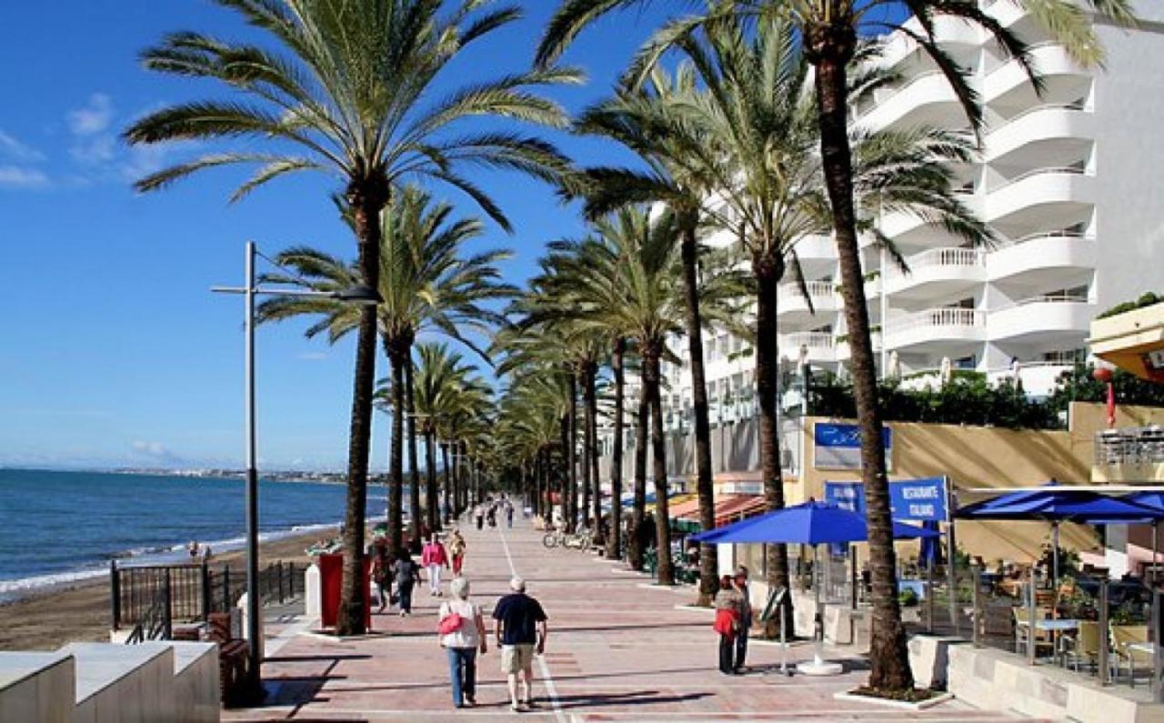 Beach House Marbella Bagian luar foto